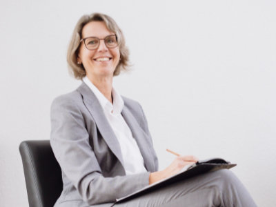 Dr. Jutta Schmidt - Mediatorin, Wirtschaftsmediation