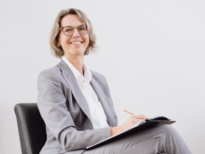 Dr. Jutta Schmidt